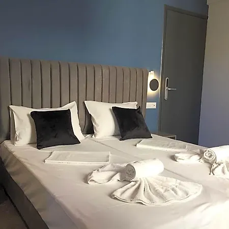 Hotel Pearl Hersonissos (Crete)