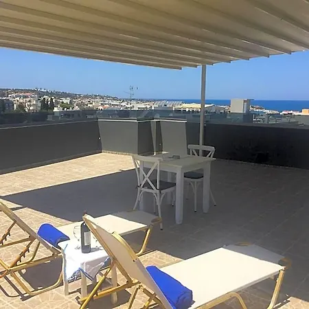Hotel Pearl Hersonissos (Crete)